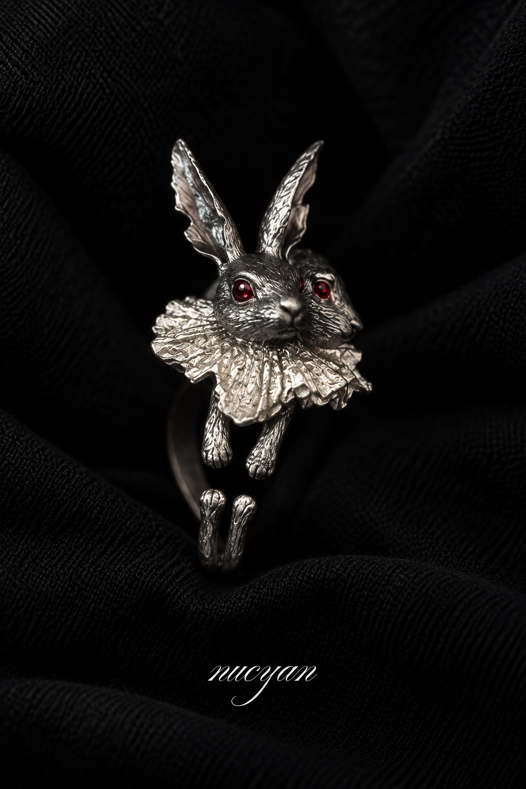 Twin Rabbits - Ring